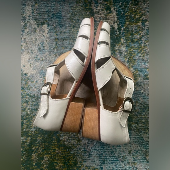 Vintage 90s Y2K Nordstrom cream open leather ankle strap cage sandals, size 7M - Picture 3 of 12